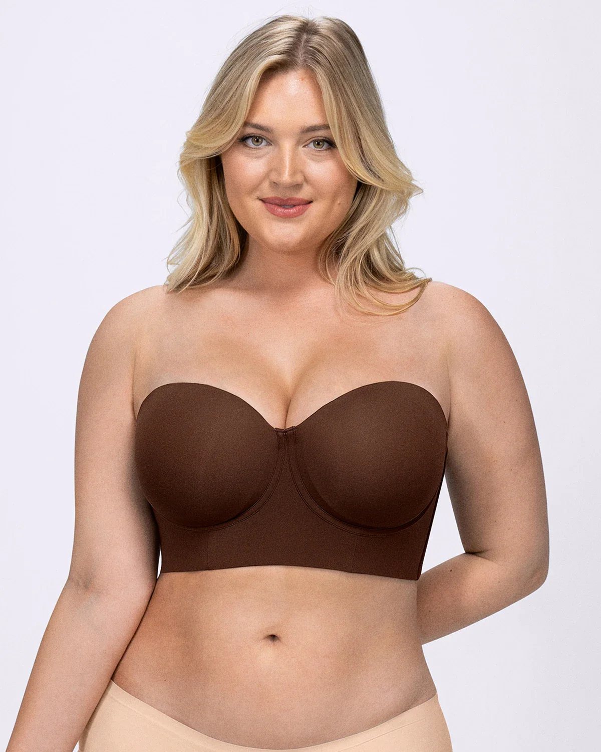 Bare Essentials™ AirSlim® Smoothing Strapless Convertible Bra - Image 5