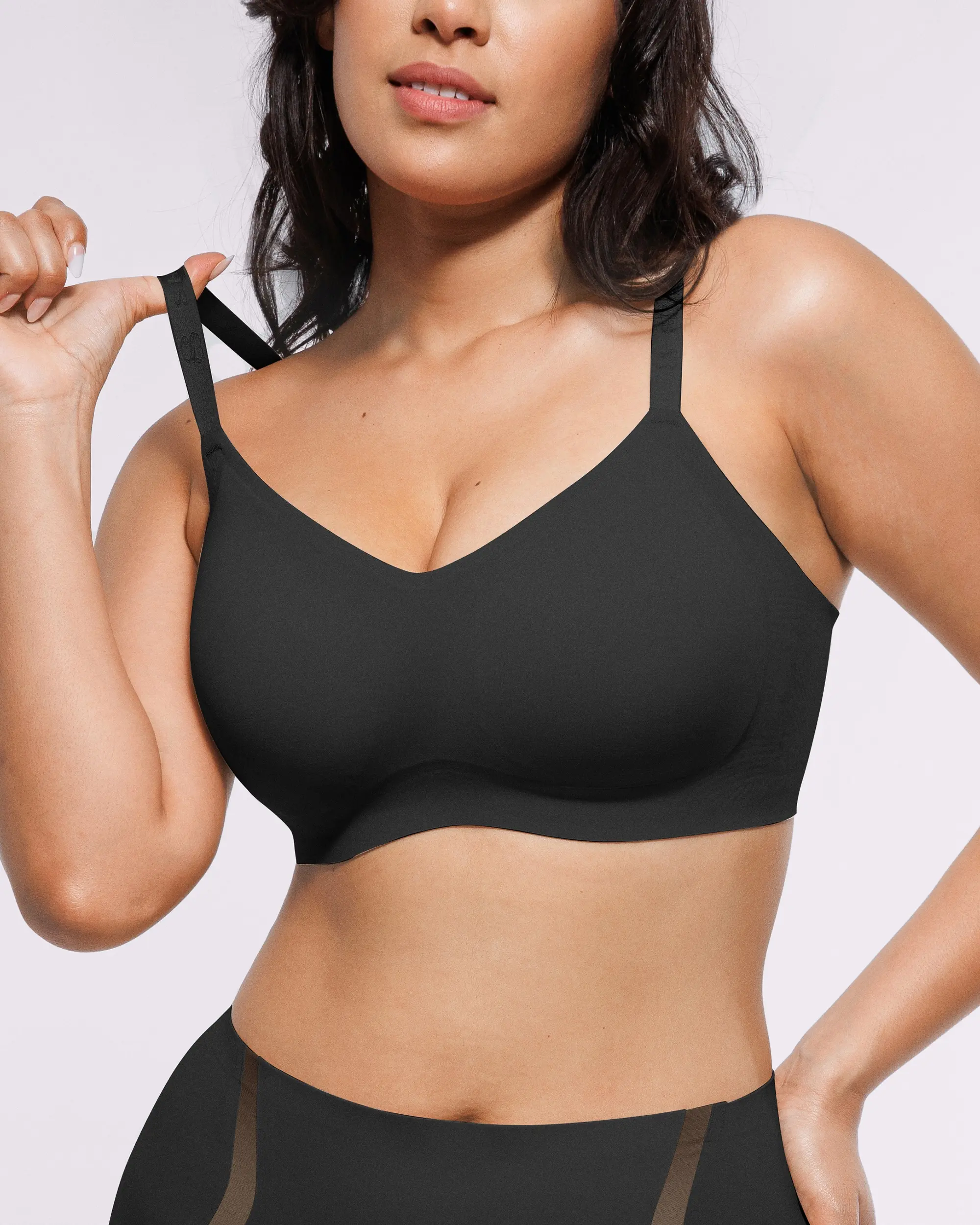 Bare Essentials™ Cream Touch™ Smoothing Wireless Bra - Image 3