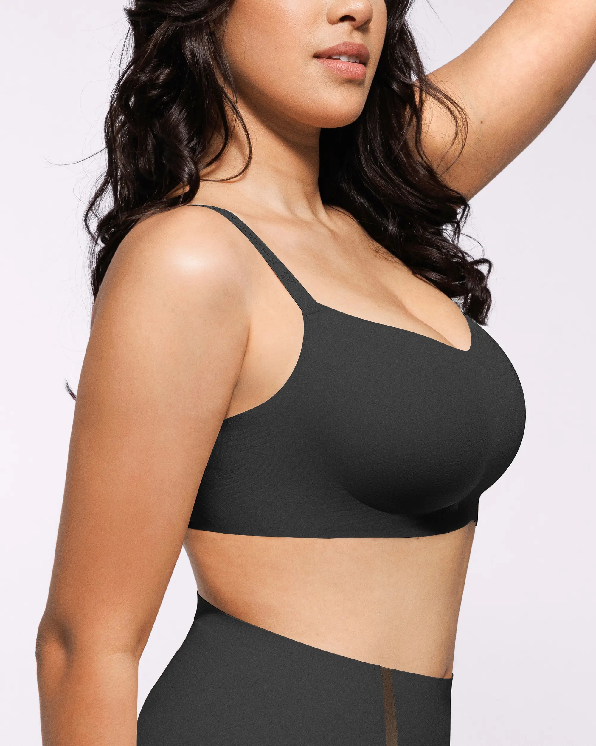 Bare Essentials™ Cream Touch™ Smoothing Wireless Bra - Image 4