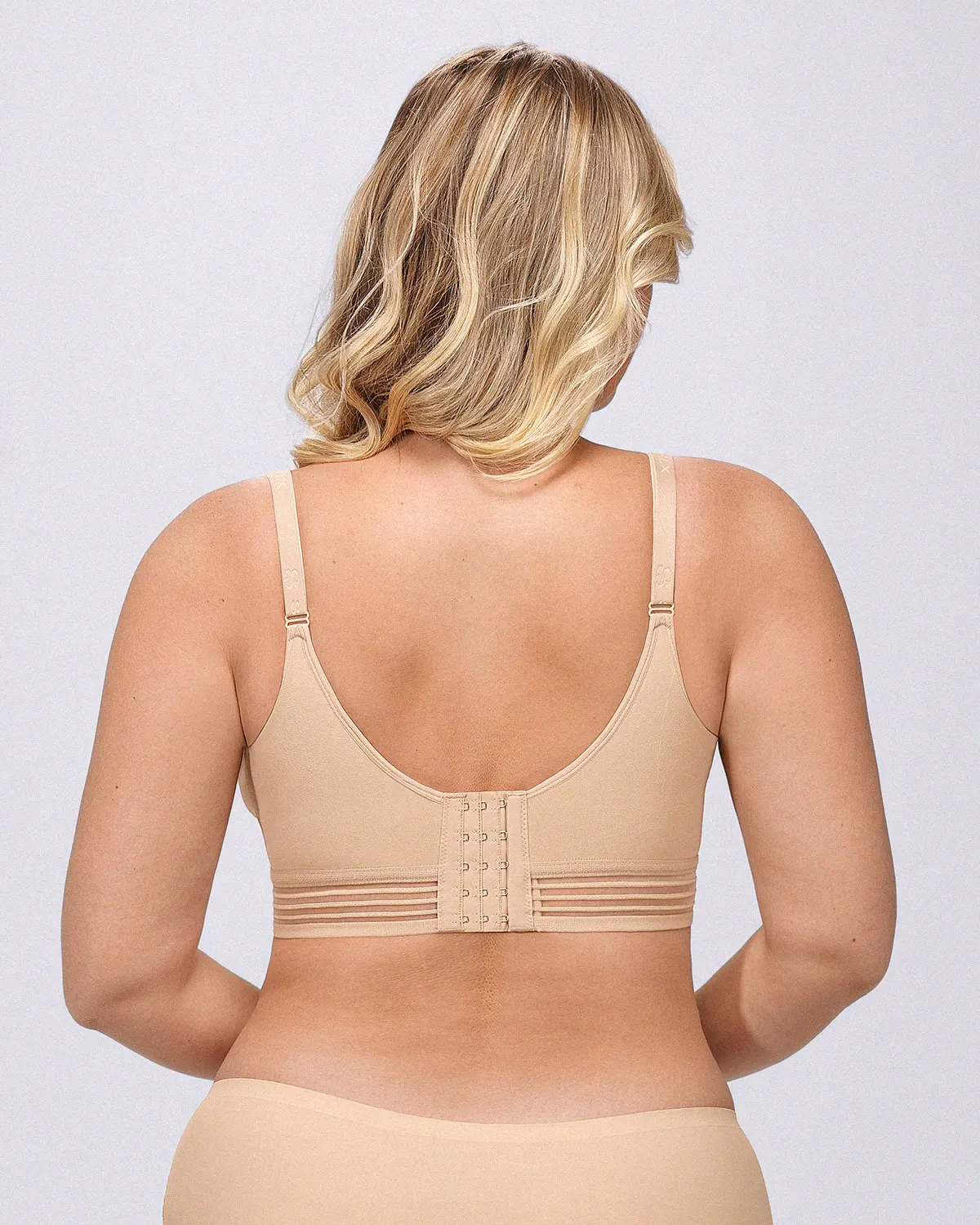 Bare Essentials™ Defineline™ All Day Comfort Wireless Bra - Image 16