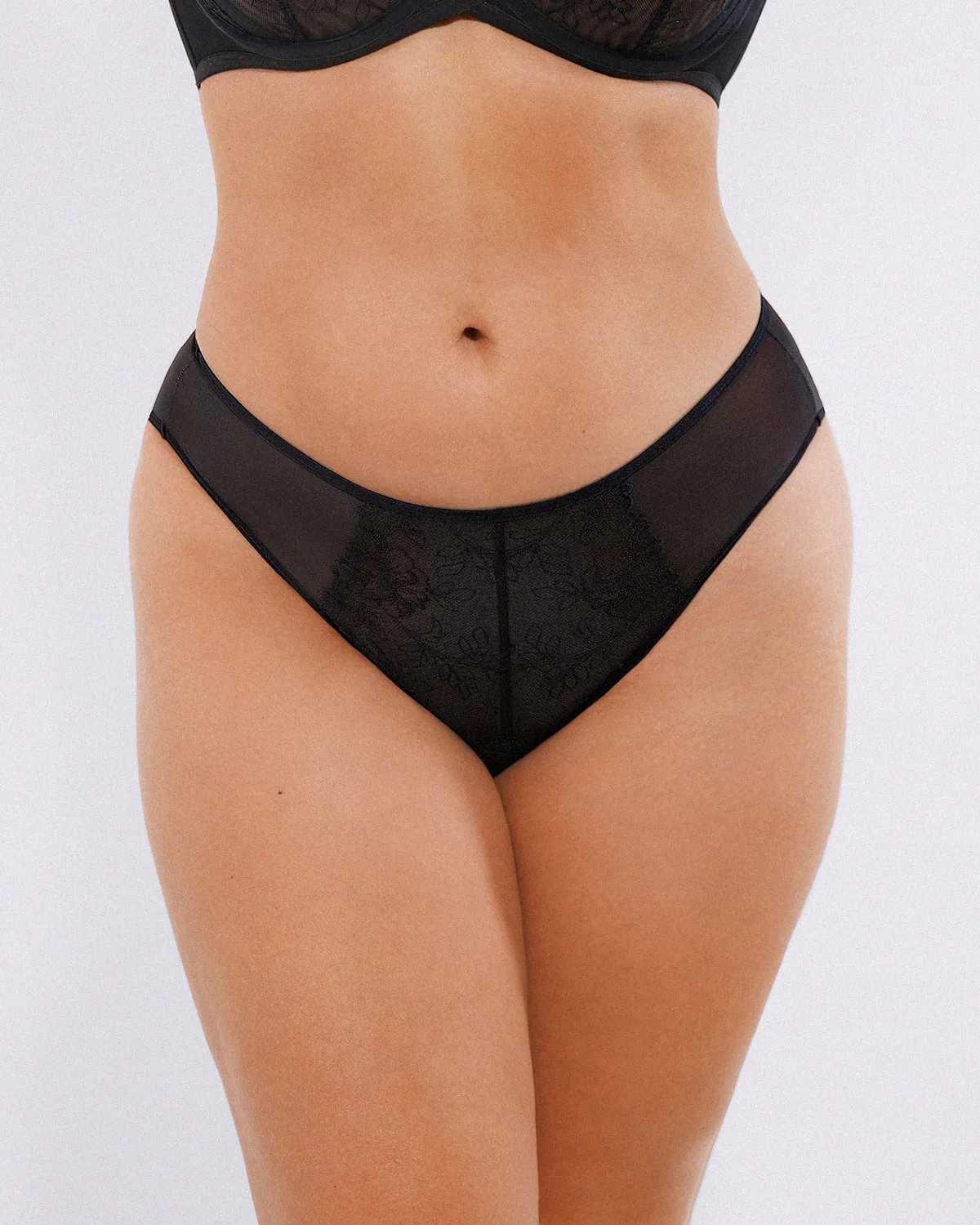 Lace Glamour™ AirSlim® Comfy Mid-Rise Brief - Image 5
